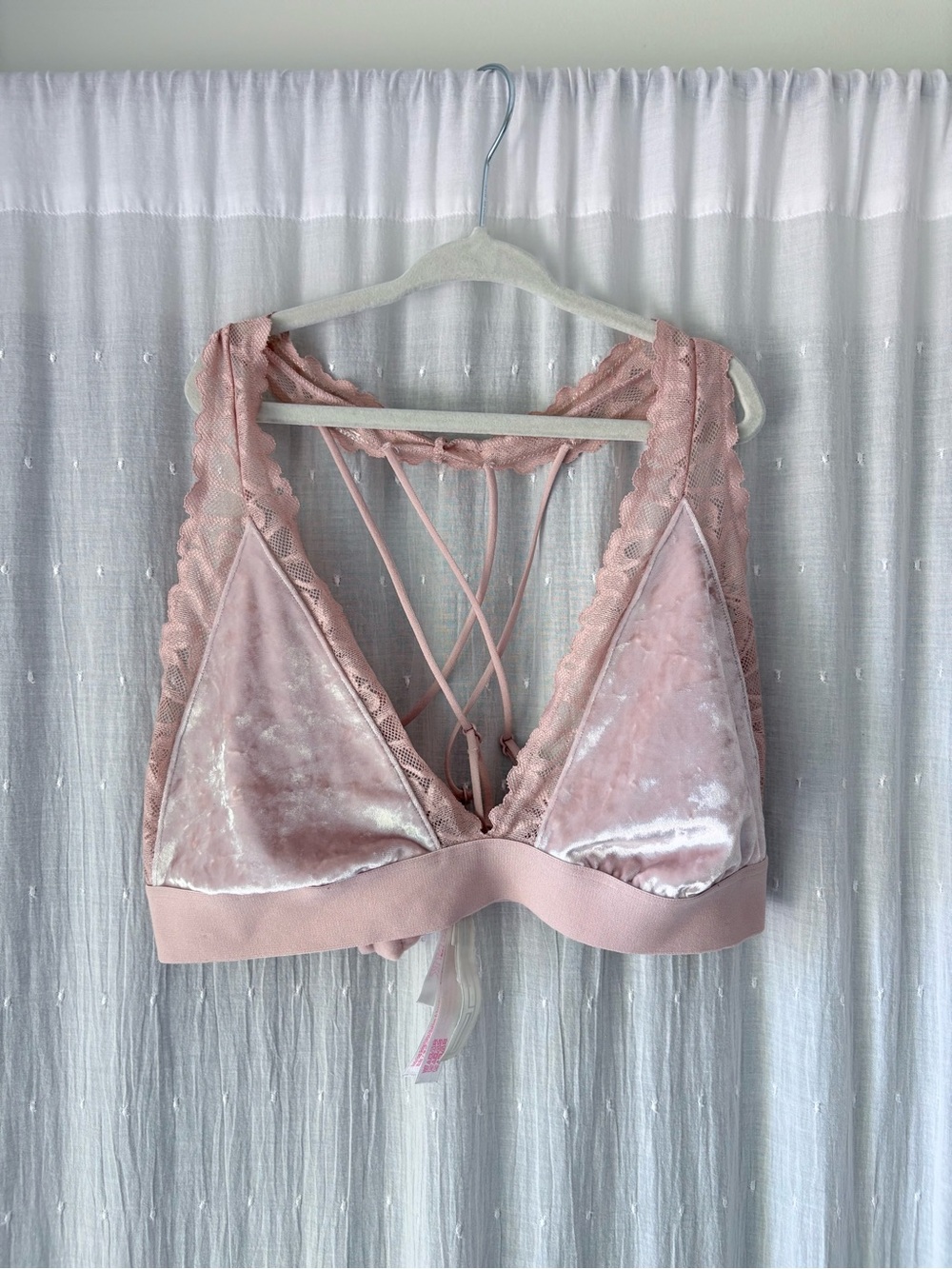 PINK Victoria's Secret Blush Velvet Lace Bralette